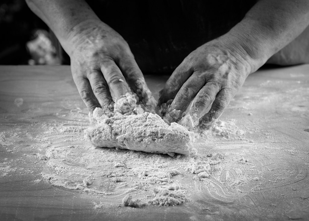 Hands in dough: the secrets of making fresh Pasta